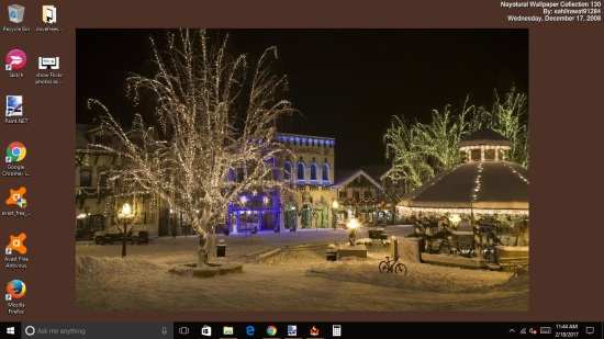 view Flickr photos as desktop wallpaper in Windows 10