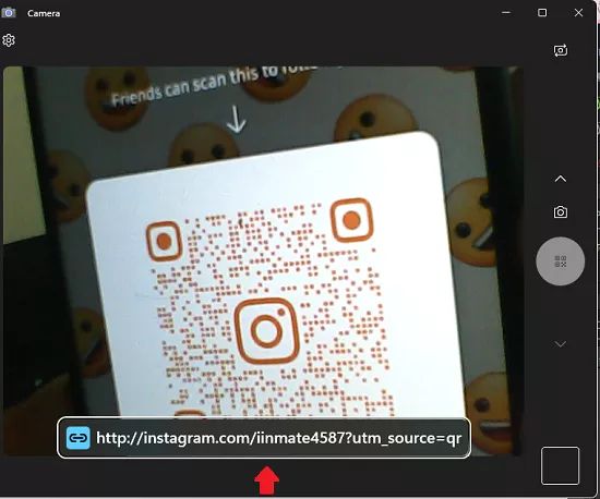 Windows 11 Camera App Scanning QR Code